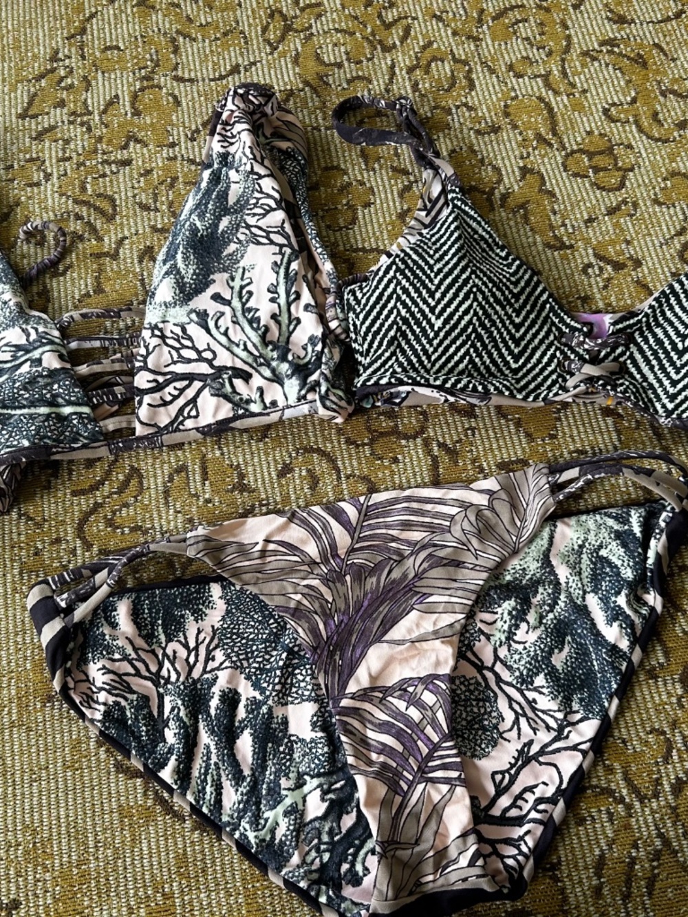 Maaji bikini - Picture 2 of 3
